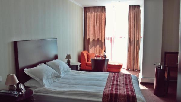 Smart Hotel Bishkek Luaran gambar